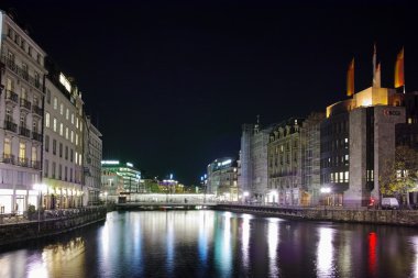 Lighs Rhone nehir, Geneva yansıması