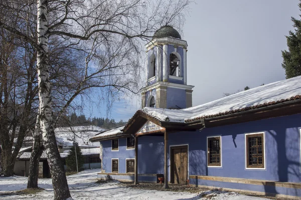 Gamla domkyrkan kyrkan antagandet St Mary i Koprivshtitsa — Stockfoto