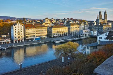 Panoramik şehir, Zürih ve Limmat Nehri