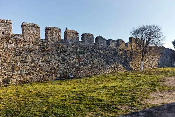 Ruínas da fortaleza em Kavala, Macedônia Oriental e Trácia — Fotografia de Stock
