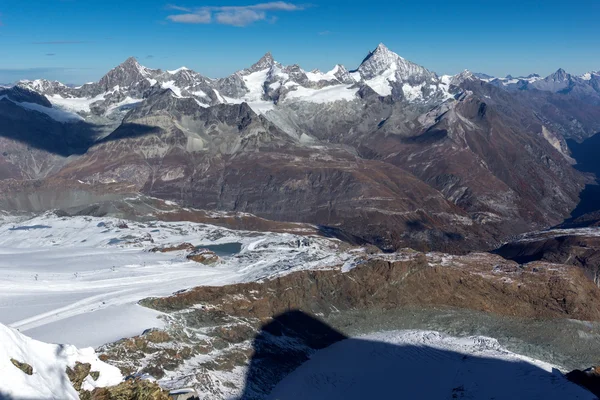 Panorama de inverno incrível de Matterhorn Glacier Paradise, Alpes — Fotografia de Stock