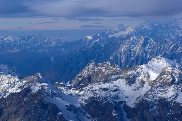 Καταπληκτικό χειμερινό τοπίο Άλπεις από Matterhorn παγετώνα παράδεισος — Φωτογραφία Αρχείου