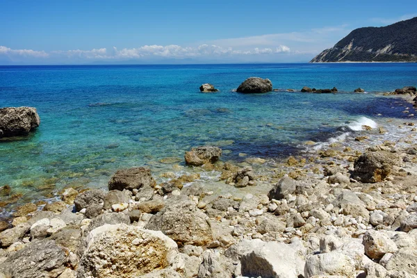 Oblázkové pláže v Agios Nikitas, Lefkada, Jónské ostrovy — Stock fotografie