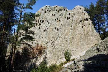 Trakyalı'nın kutsal alan kartal kayalar şaşırtıcı görünümü Ardino kasaba, Kırcaali bölgesi yakınlarında