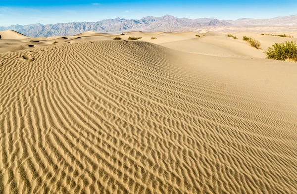 Ölüm vadisinde kum desen