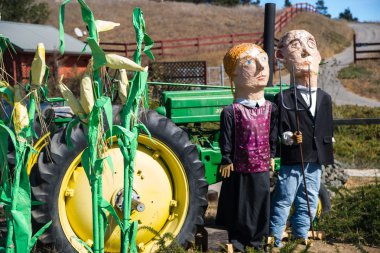 Scarecrow Contestants clipart