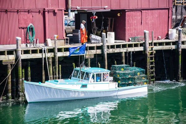 Lobster Boat Delivery — Stock Photo, Image