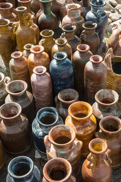 Rustic Mexican Pottery — Stock Photo, Image