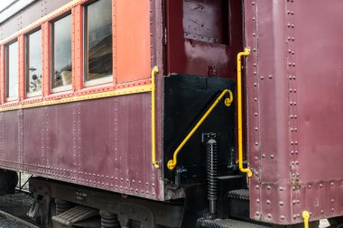 Herkes binsin macera için