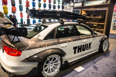 Team Thule at CES clipart