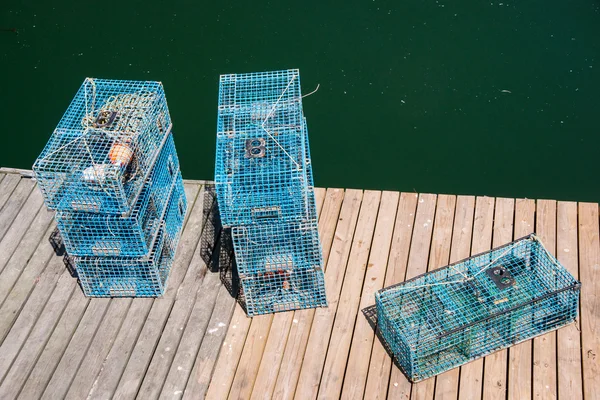 Trappole di aragosta su una Darsena — Foto Stock