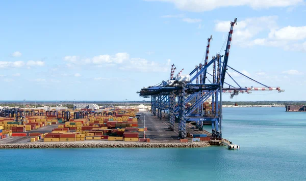 Puerto de contenedores — Foto de Stock