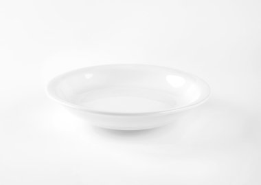 Beyaz çorba tabağı