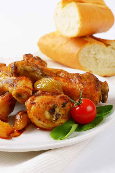 Gambe e verdure di pollo arrosto — Foto Stock