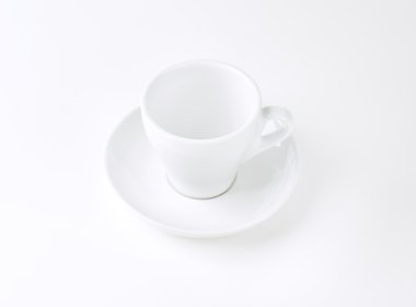 espresso fincan ile fincan tabağı