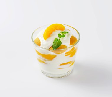 Creme fraiche tatlı