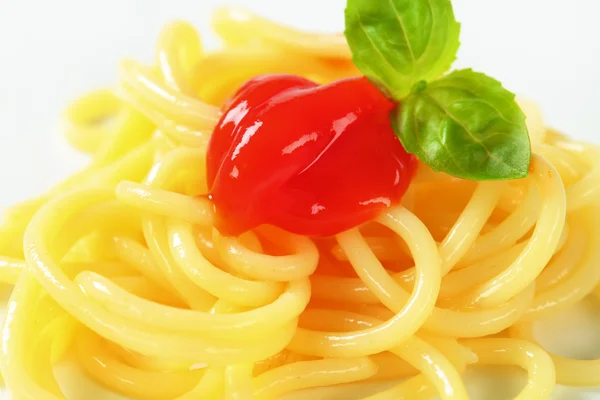 Spaghetti met ketchup — Stockfoto