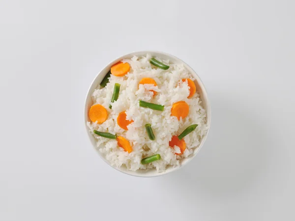 Riz jasmin aux carottes et haricots — Photo