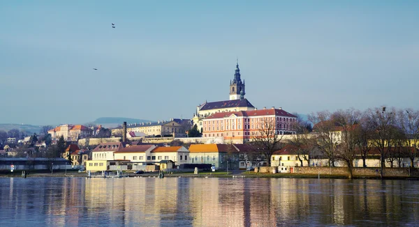 Bishop's residence and St. Stephen Cathedral in Litomerice - vie — Stock Photo, Image