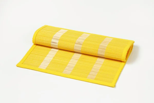 Gelbe Bambus-Tischmatte — Stockfoto