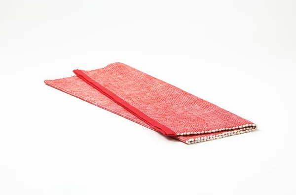 Kırmızı kumaş masa mat — Stok fotoğraf