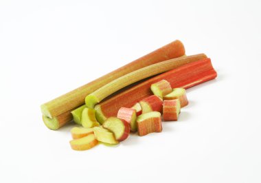 taze ravent saplarını