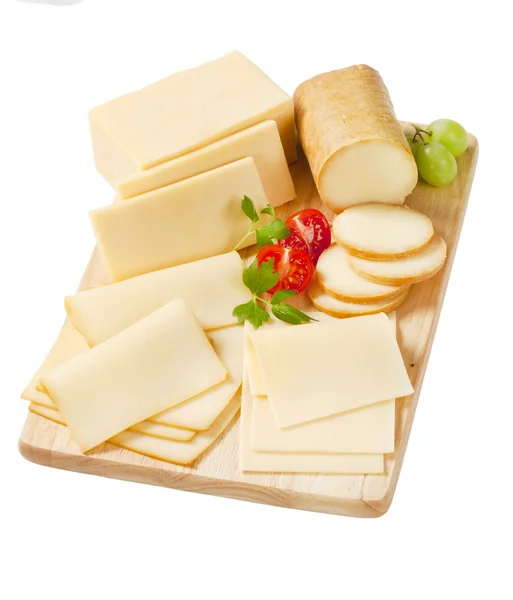 Variété de fromages tranchés — Photo