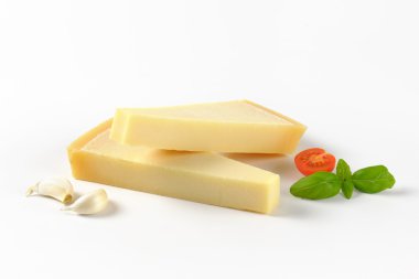 parmesan peynir dilimleri