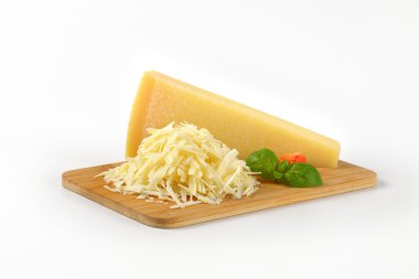 rendelenmiş parmesan peyniri