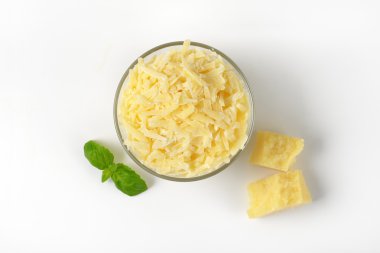 rendelenmiş parmesan peyniri