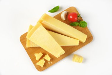 parmesan peynir dilimleri