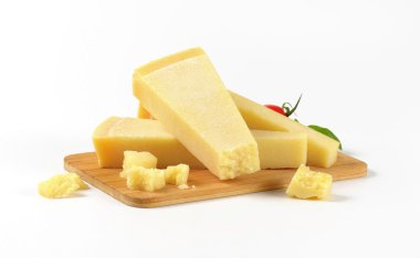 parmesan peynir dilimleri