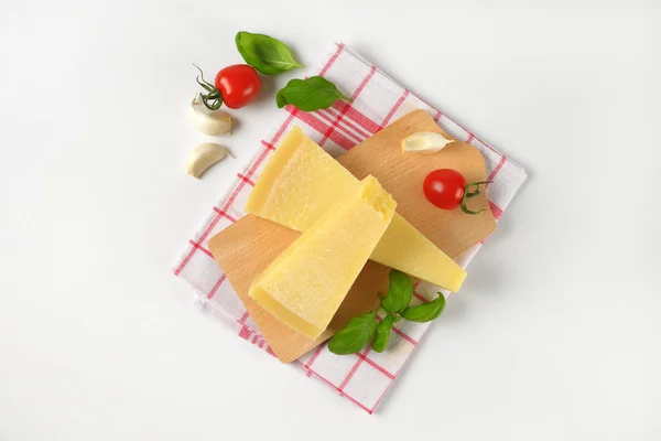 Parmesan cheese and vegetables — Stock Photo, Image