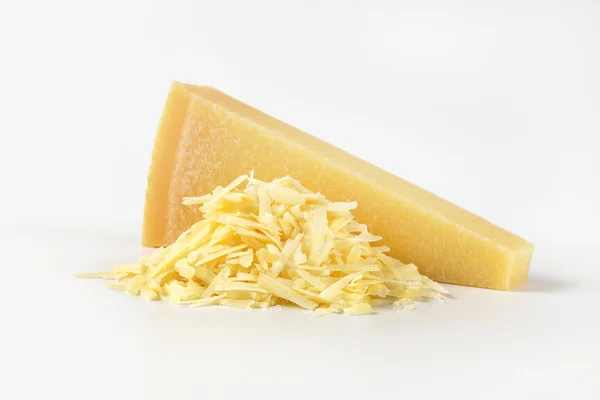 Fromage parmesan râpé — Photo