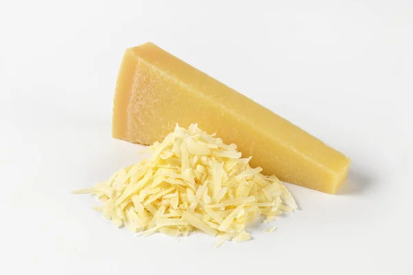 Reszelt parmezán sajt — Stock Fotó