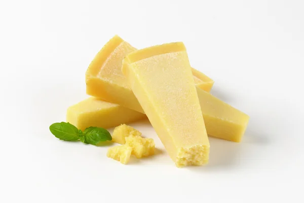 Cunei di parmigiano — Foto Stock