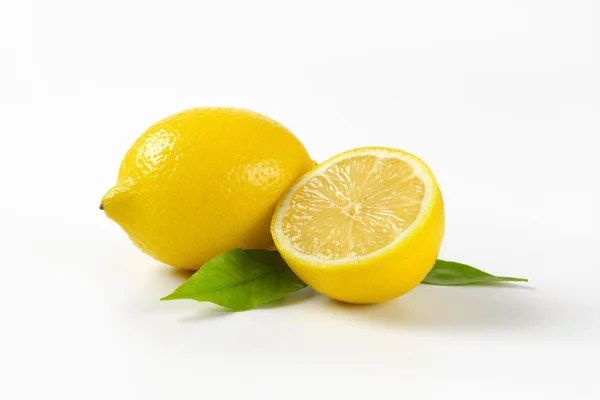 한 반 레몬 — 스톡 사진
