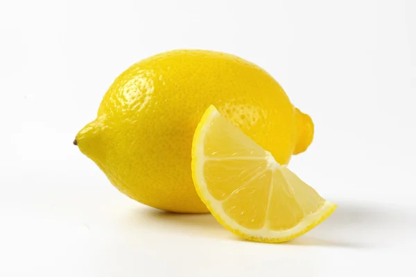 Čerstvé šťavnaté citron — Stock fotografie