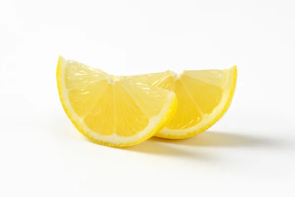 Two slices of lemon — Stock Photo, Image