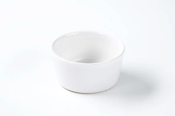深い白い皿 — ストック写真