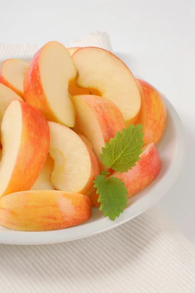 Fresh sliced apple — Stock Photo, Image