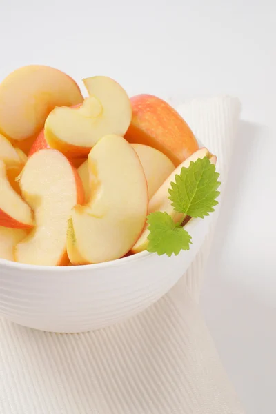 Manzana fresca en rodajas — Foto de Stock