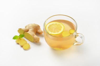 zencefil çayı fincan