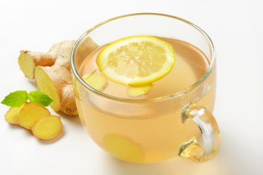zencefil çayı fincan