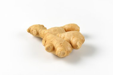 taze zencefil kökü