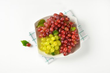 red and white grapes clipart