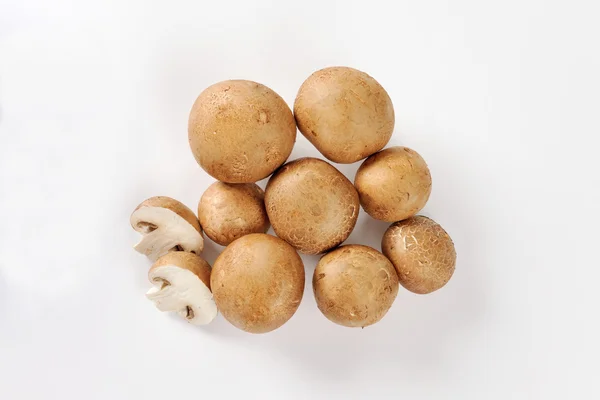 Fresh cremini mushrooms — Stock Photo, Image