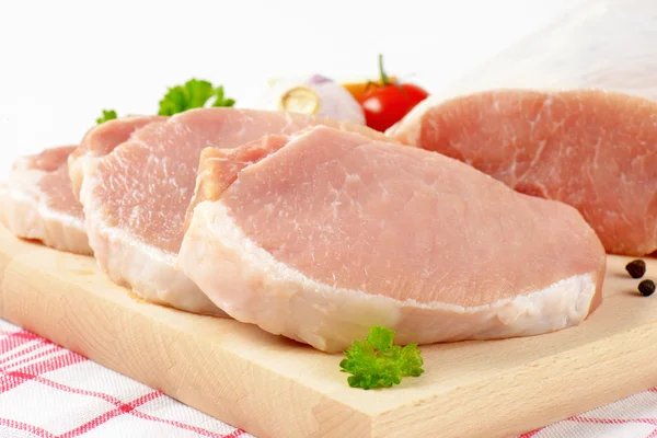 Chuletas de lomo de cerdo deshuesadas — Foto de Stock