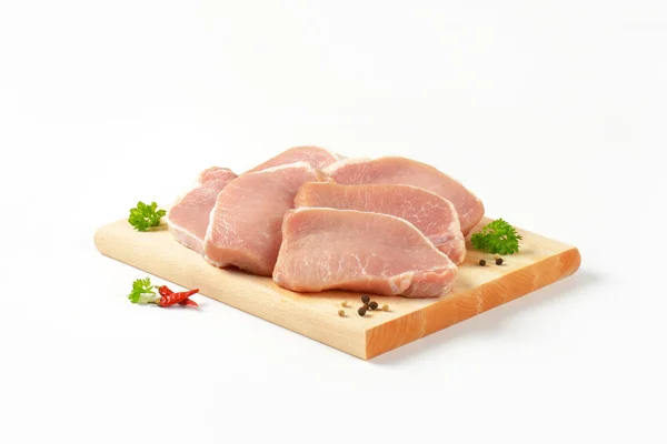 Chuletas de lomo de cerdo deshuesadas —  Fotos de Stock