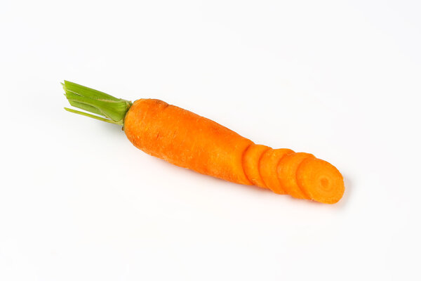 sliced fresh carrot